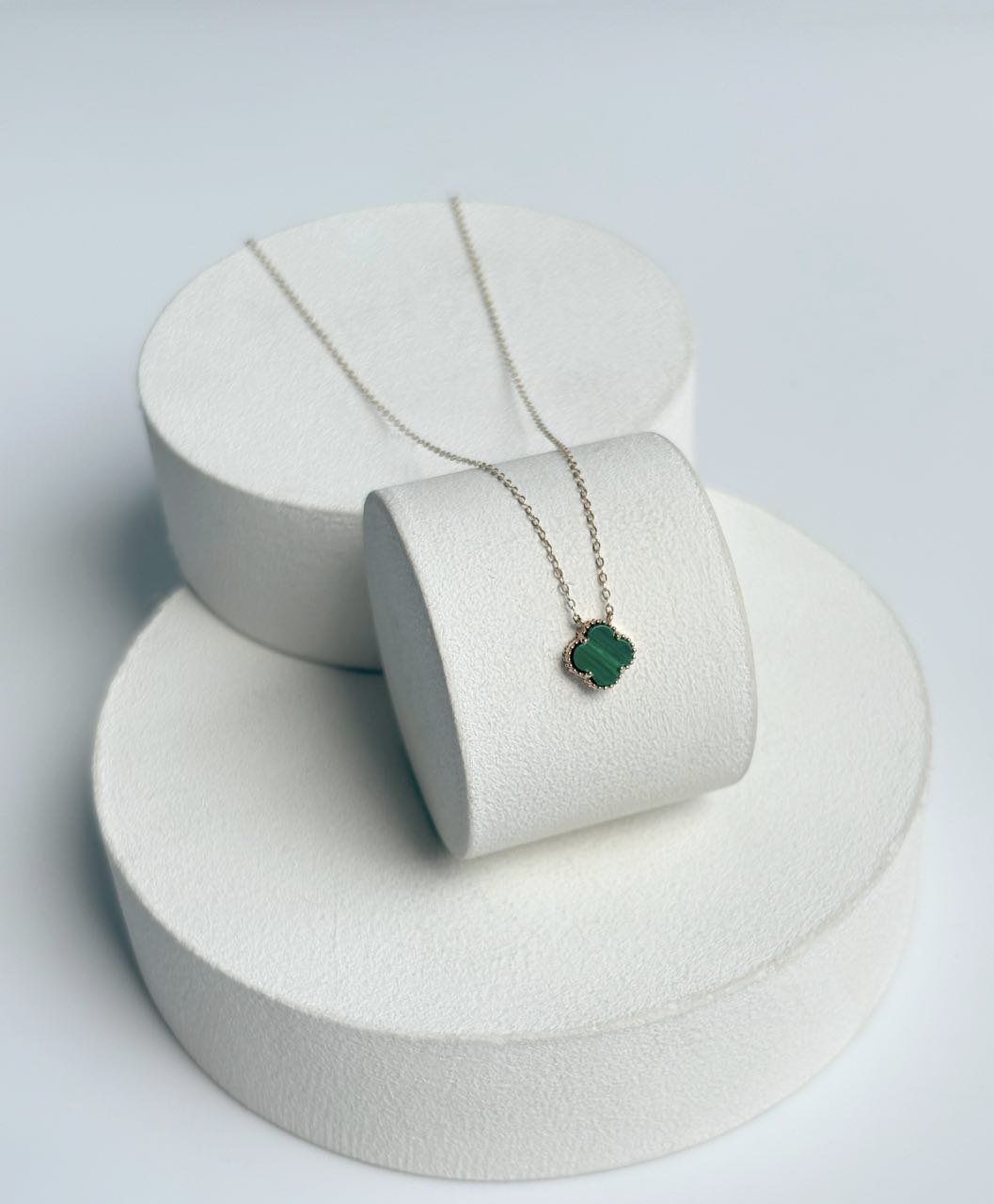 گردنبند ونکلیف